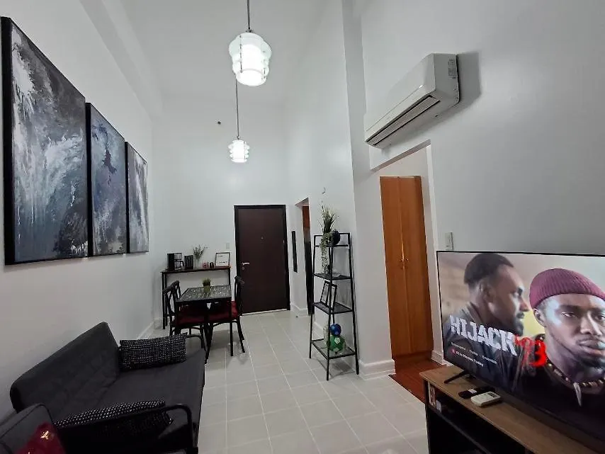 Forbeswood Garden Suite Parklane Bgc Manila Apartment
