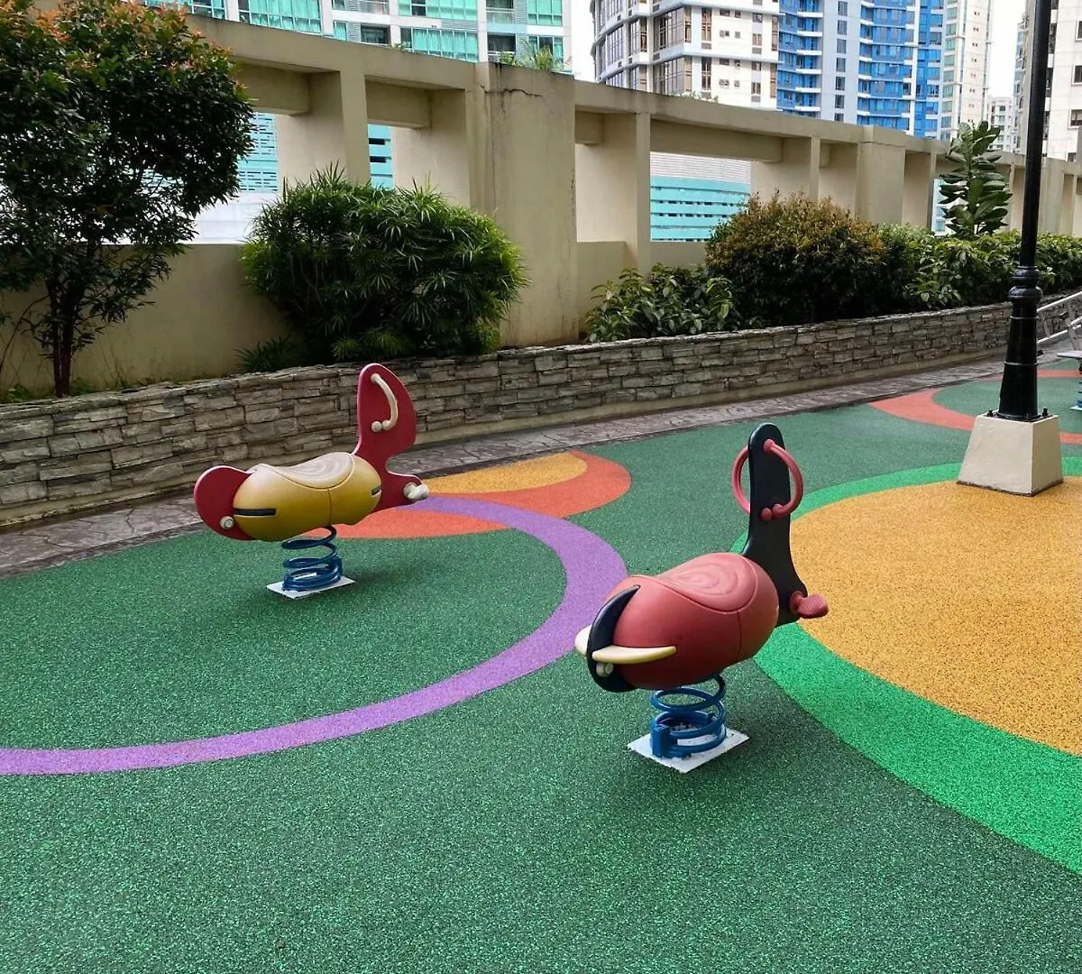 Apartment Forbeswood Garden Suite Parklane Bgc Manila Philippines