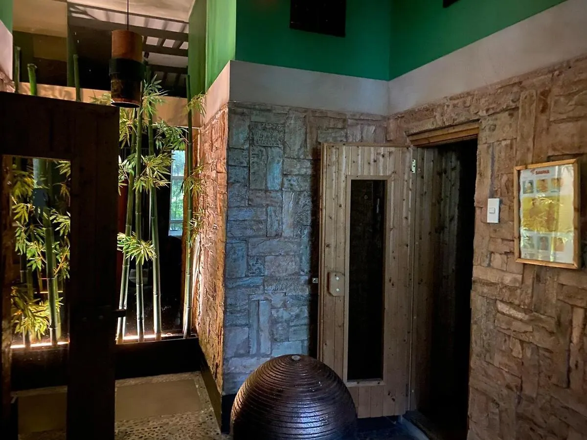Appartamento Forbeswood Garden Suite Parklane Bgc Manila