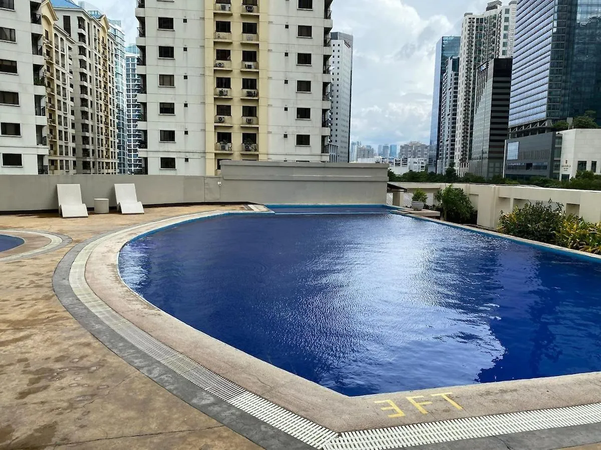 Forbeswood Garden Suite Parklane Bgc Manila